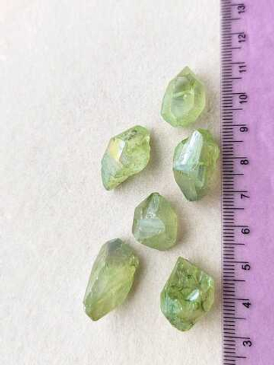 0347-зп Аквакварц зеленый с напылением 12*17-20мм, шт