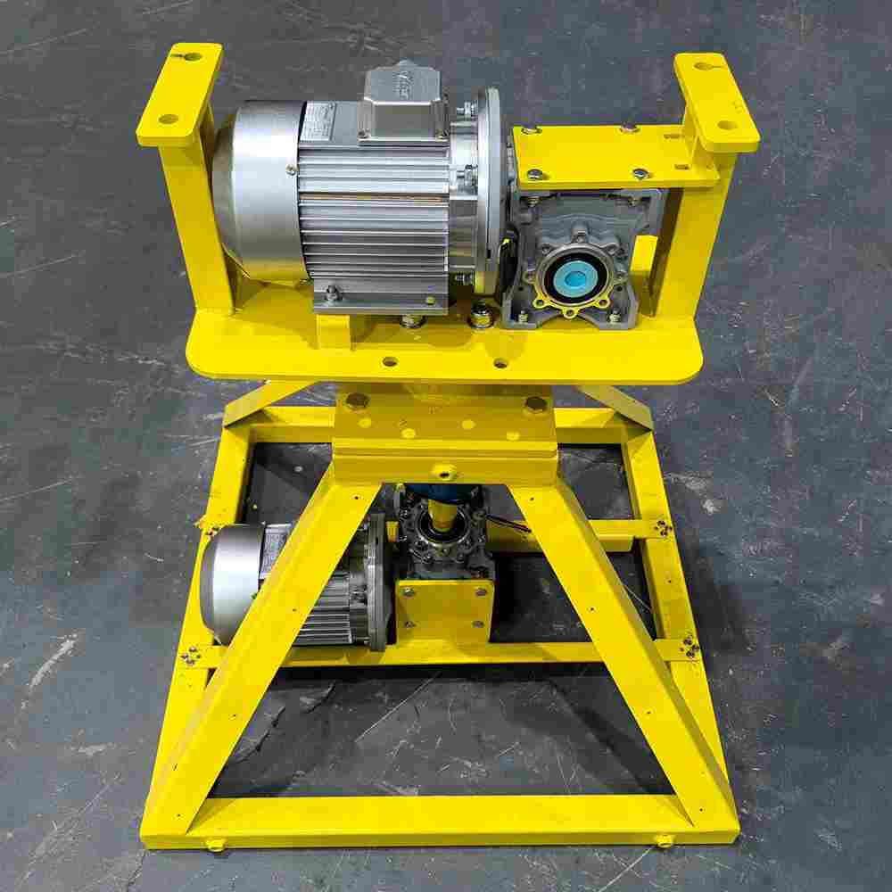 Бык для аттракциона родео "Злобный бык родео"