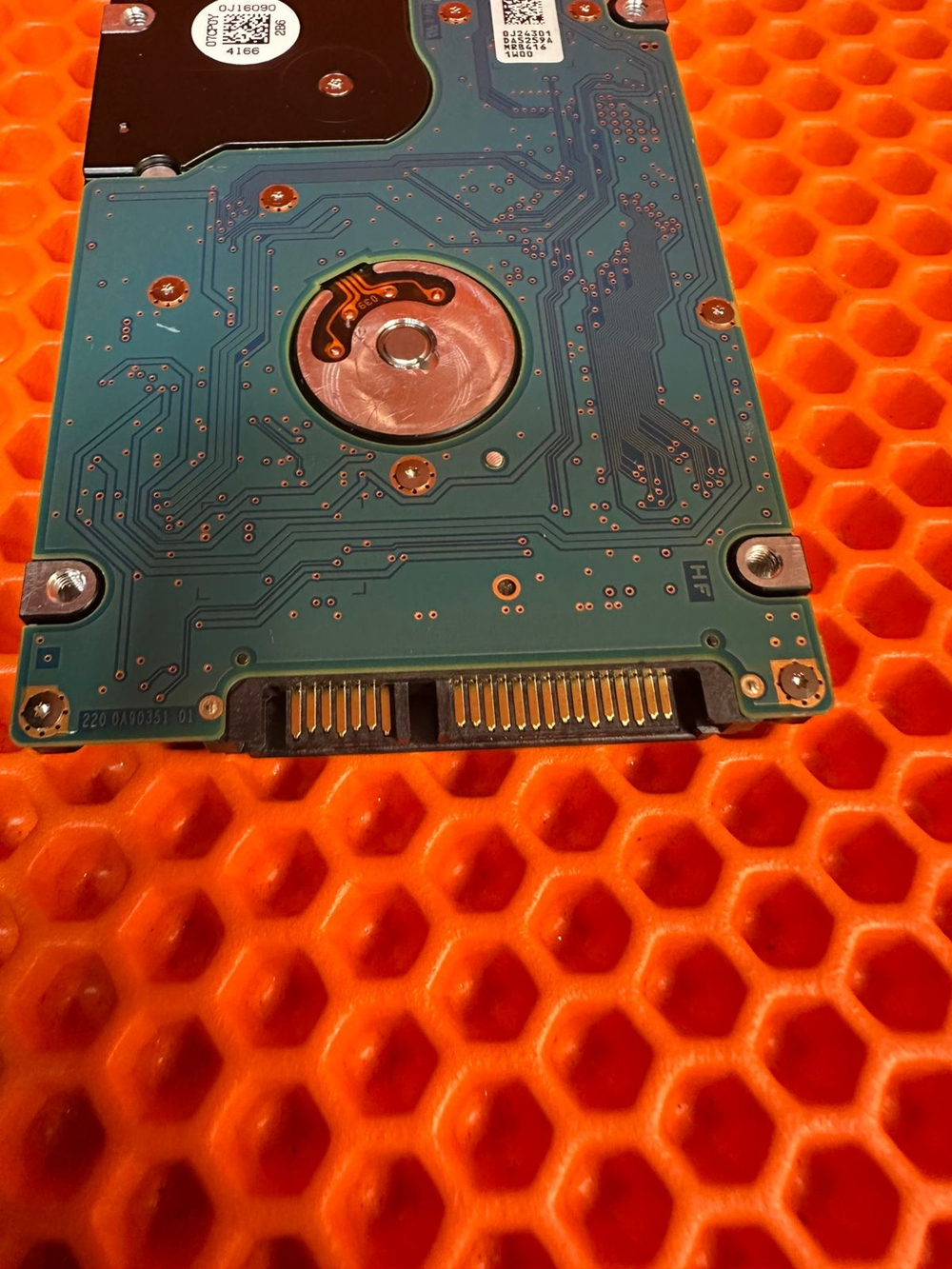 Жёсткий диск hgst 500 gb