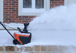 Снегоуборщик DAEWOO DAST 2500E