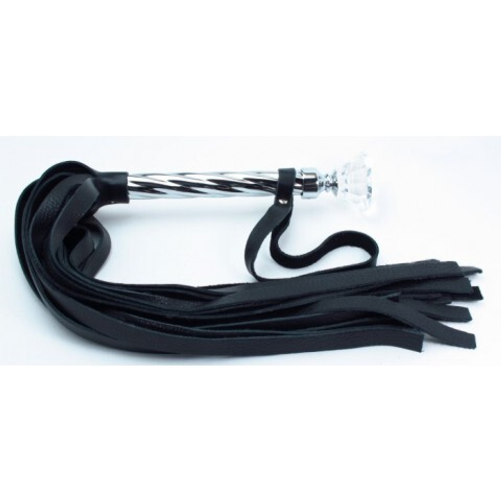 Плеть из кожи с широкими хвостами