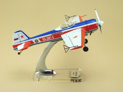 Модель самолета Як-55 (М1:30)