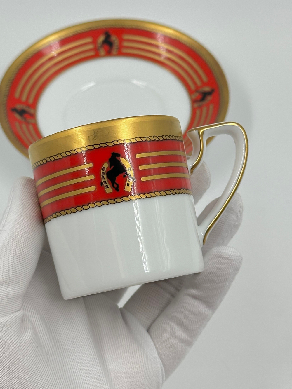 Кофейная пара Celine с красной каймой