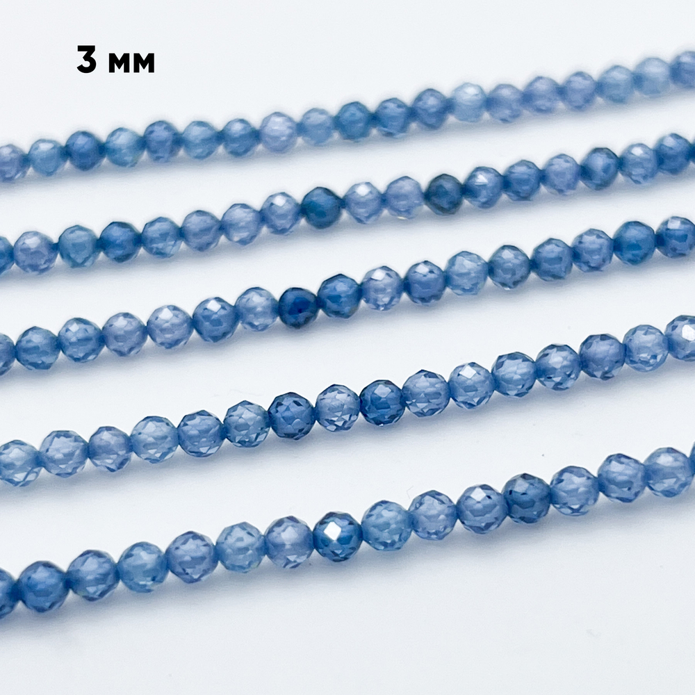 Фианит (кубический цирконий), цвет синий, размер 3 мм, цена за нить около 130 шт (38 см)