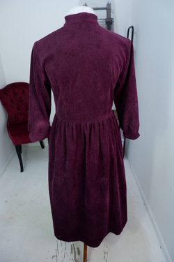 Платье Rosa Moda вельветовое, визуально 48 размер