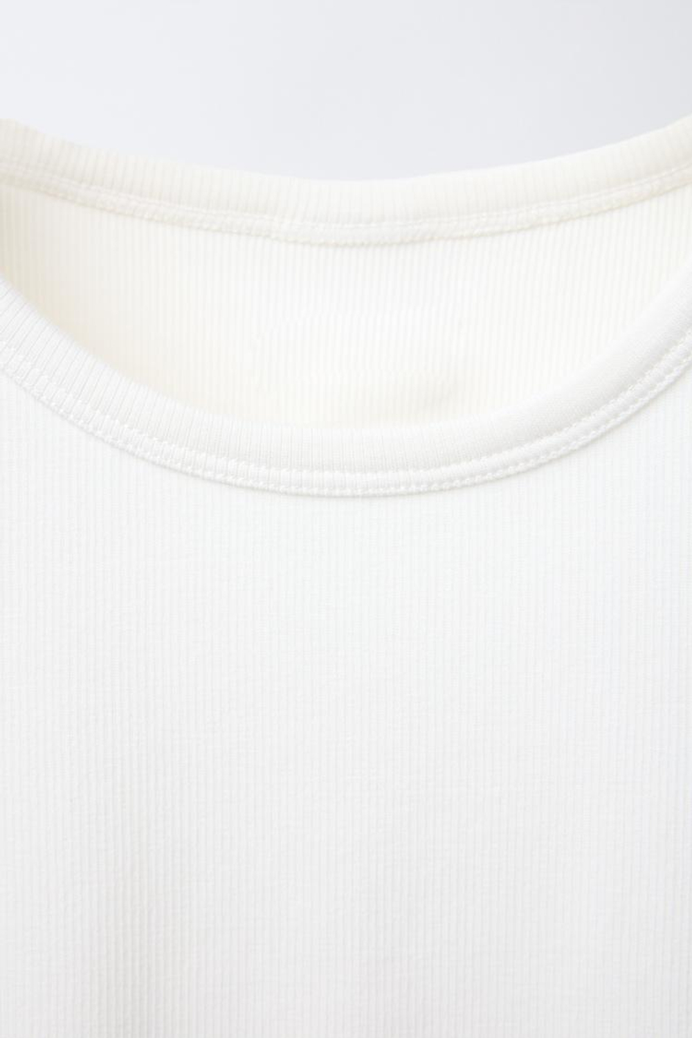 ZARA ФУТБОЛКА В РУБЧИК С ВЫРЕЗОМ И БАНТАМИ, БЕЛЫЙ