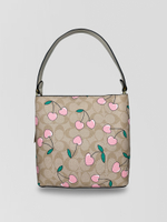 Сумочка 01-11 квадратная с принтом из вишен и ремешком в комплекте