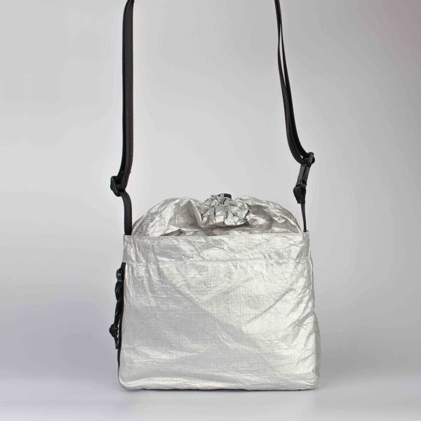 Сумка Сборка-мини тайвек серебро - фото 3