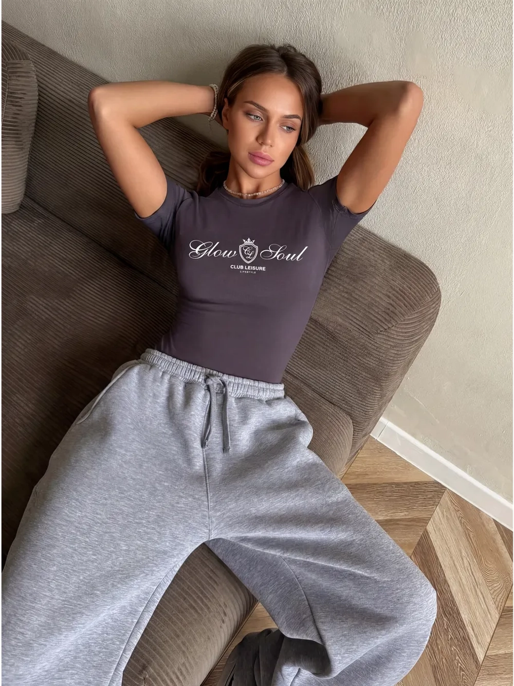 Футболка skims с принтом облегающая