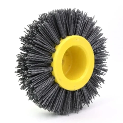 Нейлоновая щетка дисковая Д150 P80 ворс полимер абразив по дереву на УПМ УШМ (болгарка) для браширования и шлифовки ОСБОРН (код 6-012)