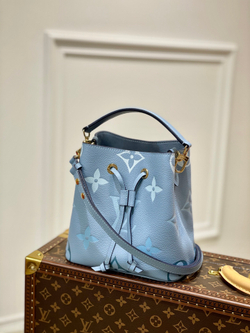 Louis Vuitton NeoNoe BB