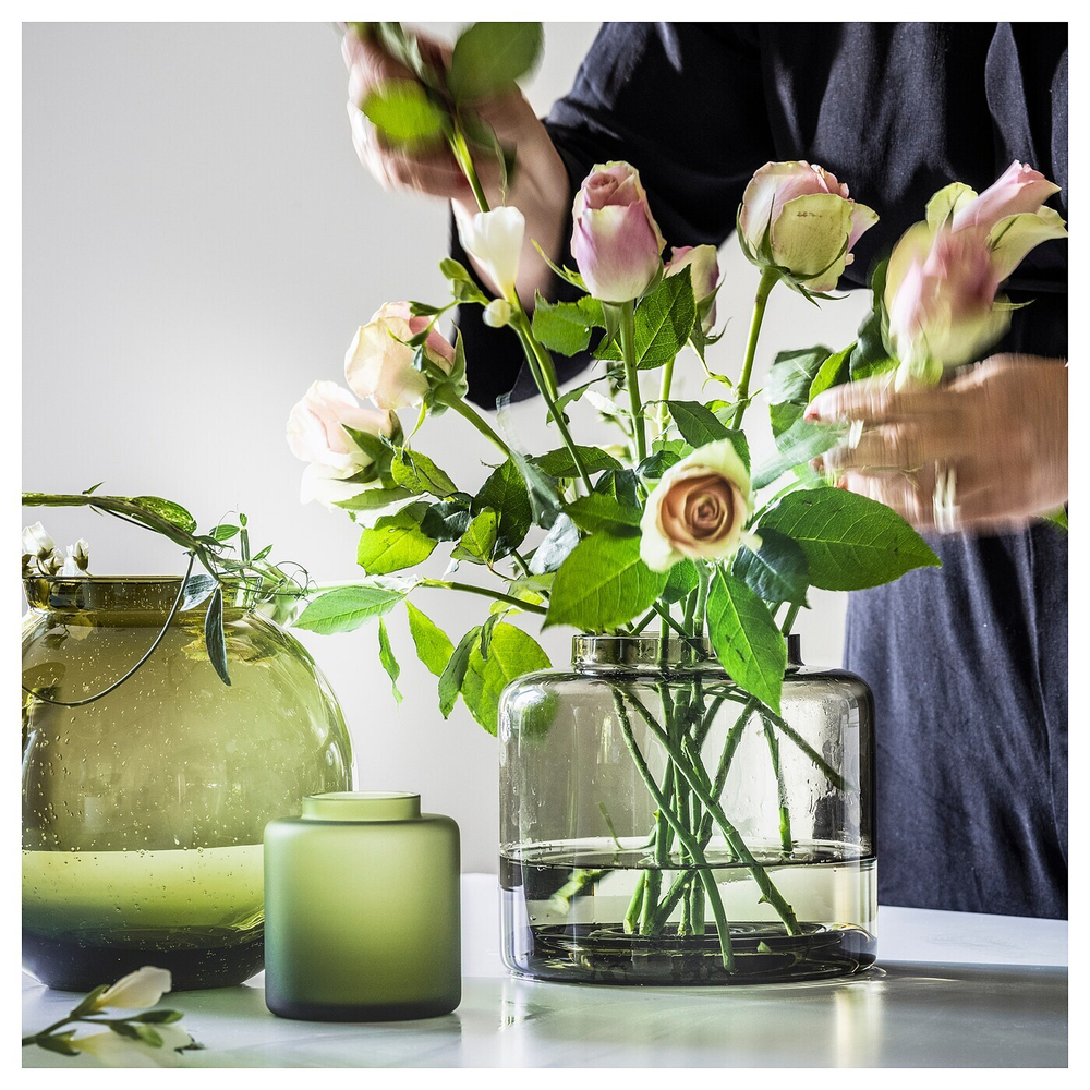 Ваза IKEA KONSTFULL (КОНСТФУЛЛ), Стекло, Зелено-коричневый, 16 см