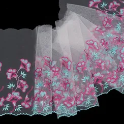 Вышивка на сетке ментол/фуксия 21 см (правая)