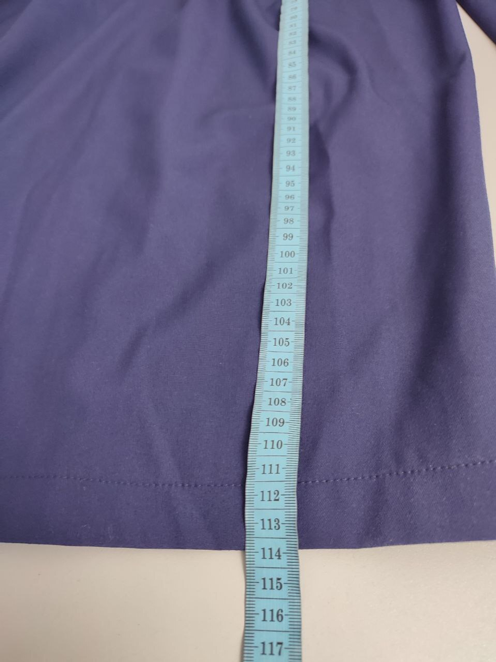 Платье Alexandra Kazakova красивого цвета 42 размер, новое