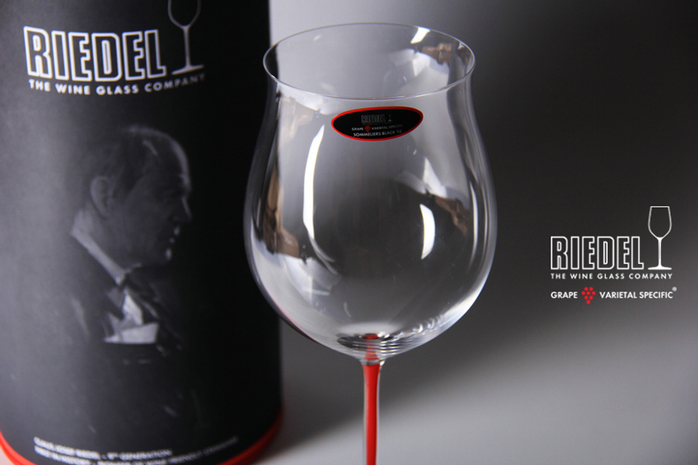 Бокал для красного вина 1050 мл Riedel Burgundy Grand Cru R-Black Австрия фрагмент