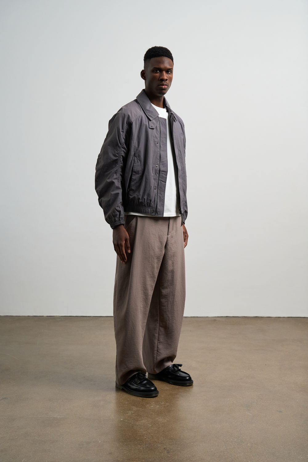 Брюки Nothomme Blue Monte Casual Lightweight Curved-Leg Trousers "Bush Warbler"