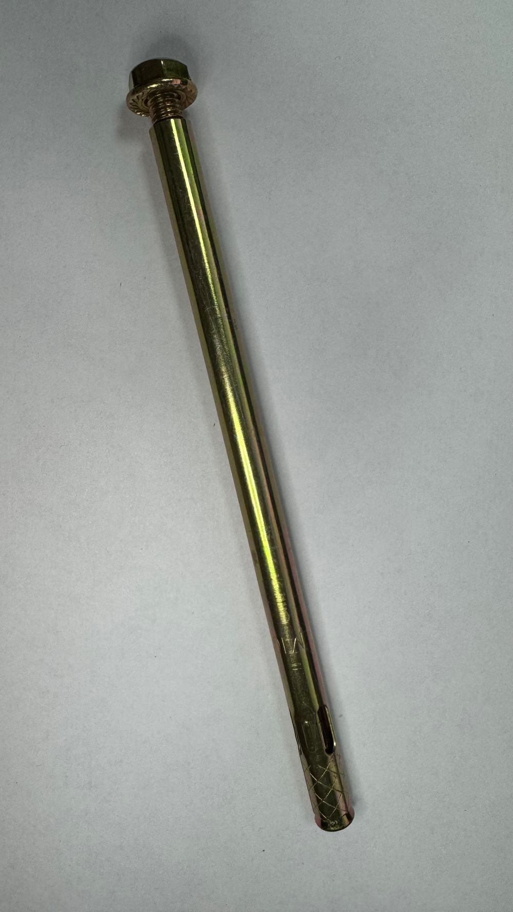 Анкерный болт с гайкой 10х180 (40 шт.)