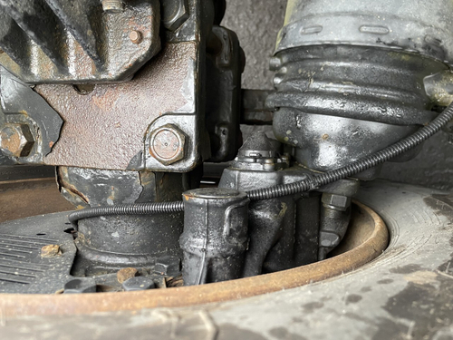 Суппорт задний левый 2016г.