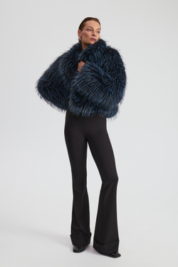 Шуба из искусственного меха