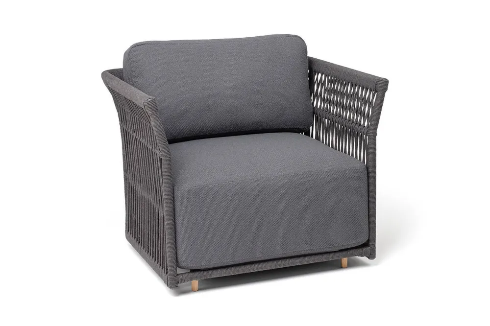 "Лугано" кресло плетеное из роупа, каркас алюминий темно-серый (RAL7024) муар, роуп темно-серый круглый, ткань темно-серая YB25-0027