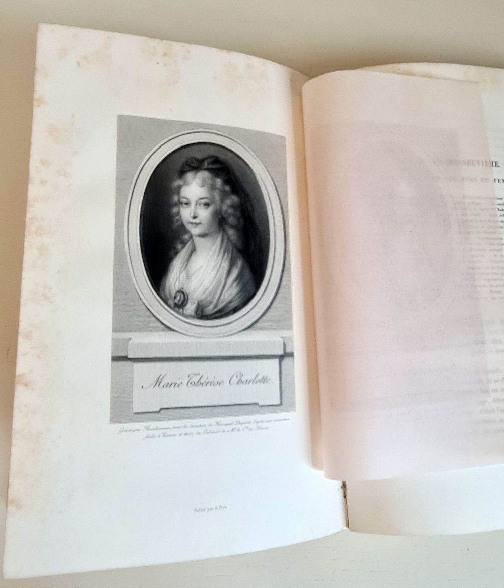 "Людовик XVII его жизнь, его агония, его смерть; пленение королевской семьи в Тампле. (Louis XVII sa vie, son agonie, sa mort; captivite de la famille royale au temple) Tome 1, 2". Par M.A. de Beauchesne. 1866г.