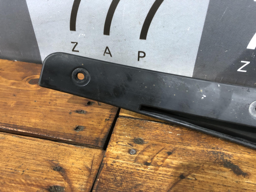 Брызговик задний правый Hyundai ix35 (LM) 10-15 Б/У Оригинал 868422S000