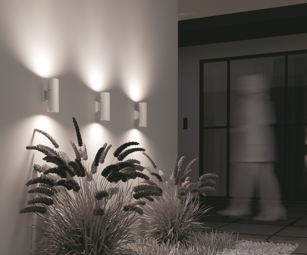 Уличный настенный светильник Outdoor O583WL-02W