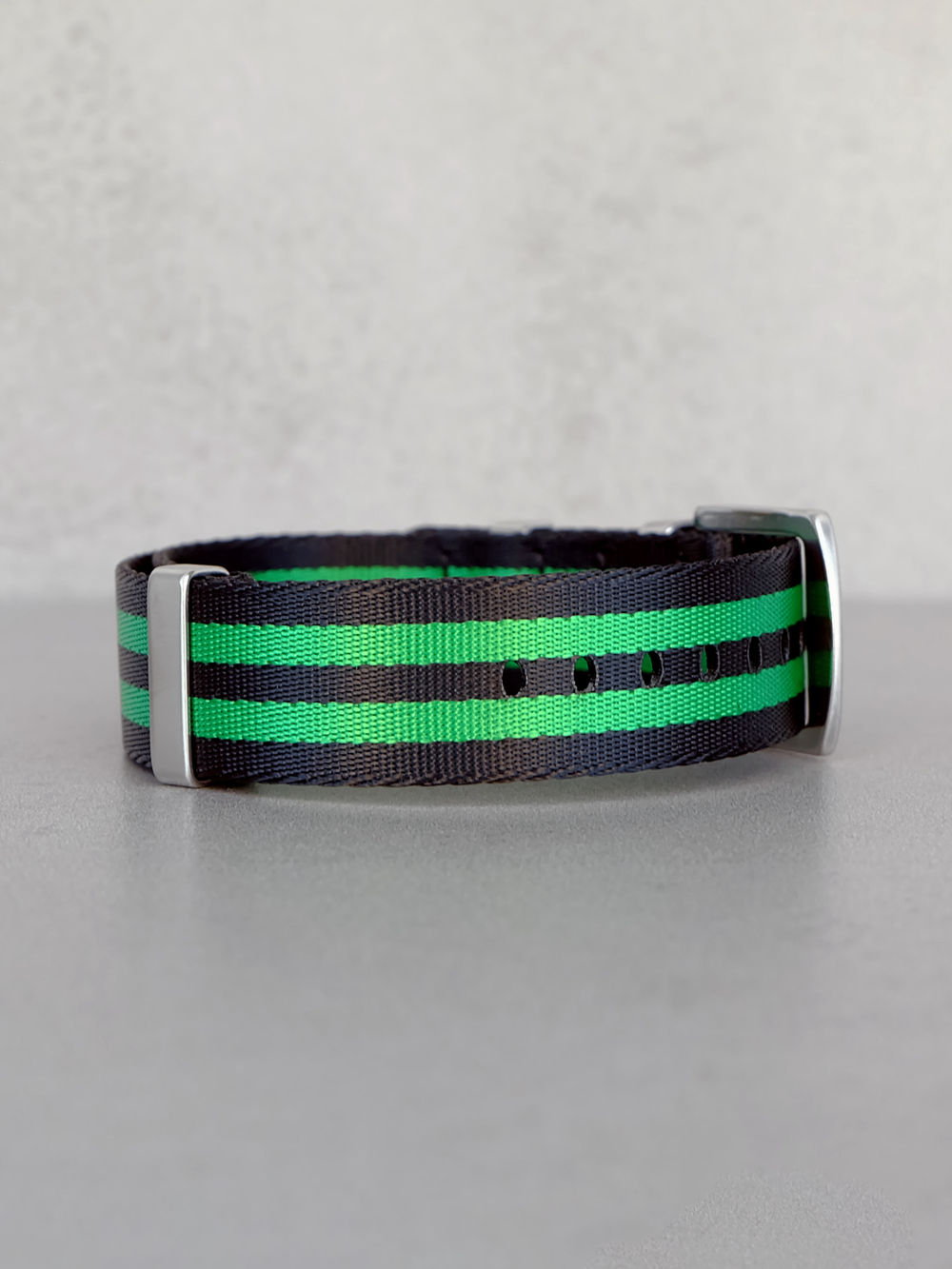Nato Strap Premium - нейлоновый ремешок для часов