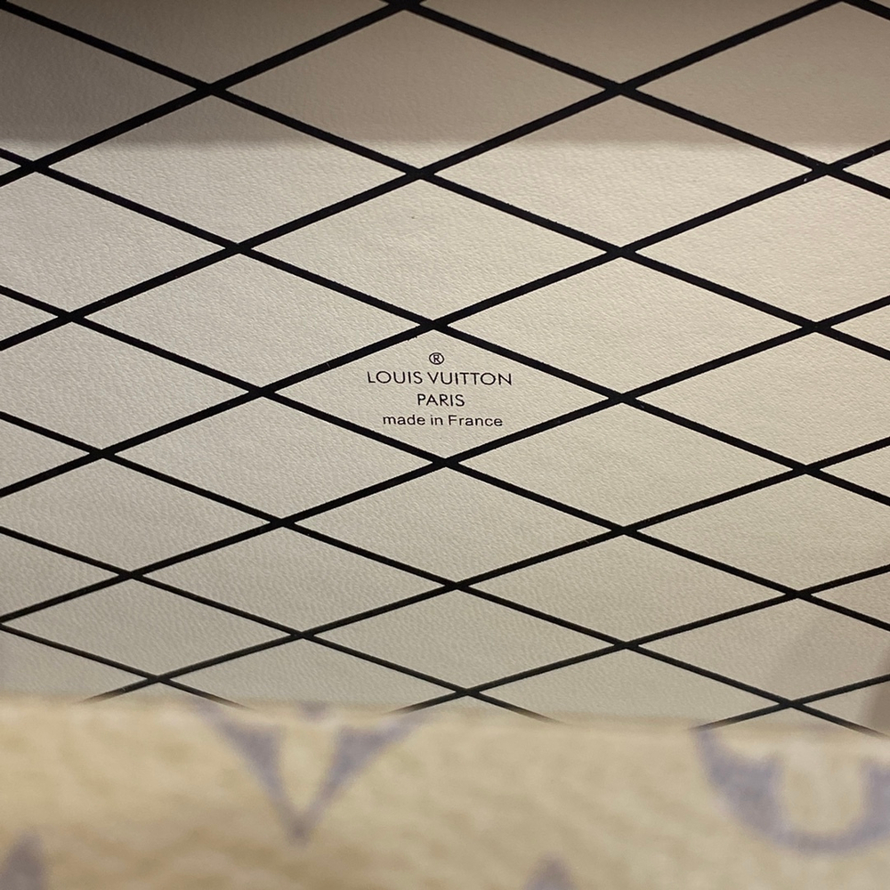 Louis Vuitton Petite Malle