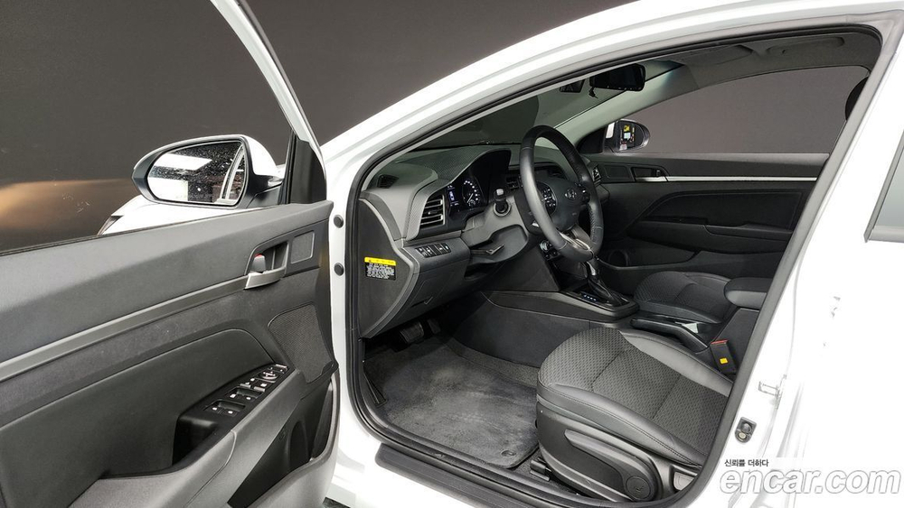Hyundai The New Avante AD 1.6 (01.2020)