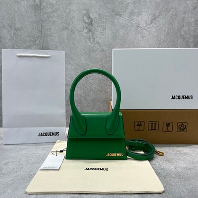 Jacquemus Le Chiquito Moyen 18 cm