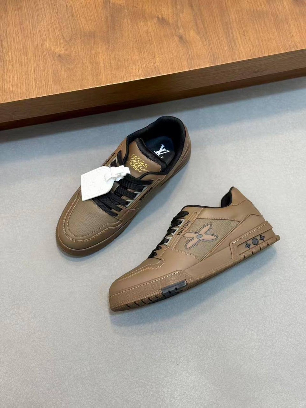 Кроссовки Louis Vuitton Trainer