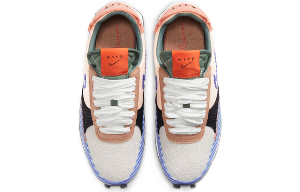 Кроссовки Nike Daybreak Type "Crimson Tint" (Женская размерная сетка)