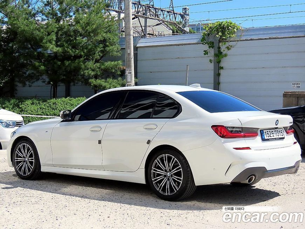 BMW 3 Series (G20) 320i M Sports (01.2022)