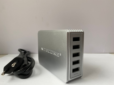 USB-адаптер UA55 5-портов  by NITECORE