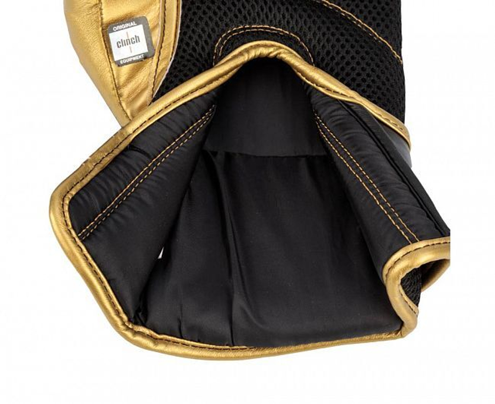 Перчатки боксерские Clinch Aero 2.0 черно-золотые C136