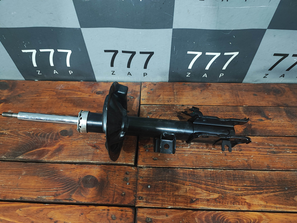 Стойка правая Infiniti FX I, FX II Новая оригинал 54302CL000