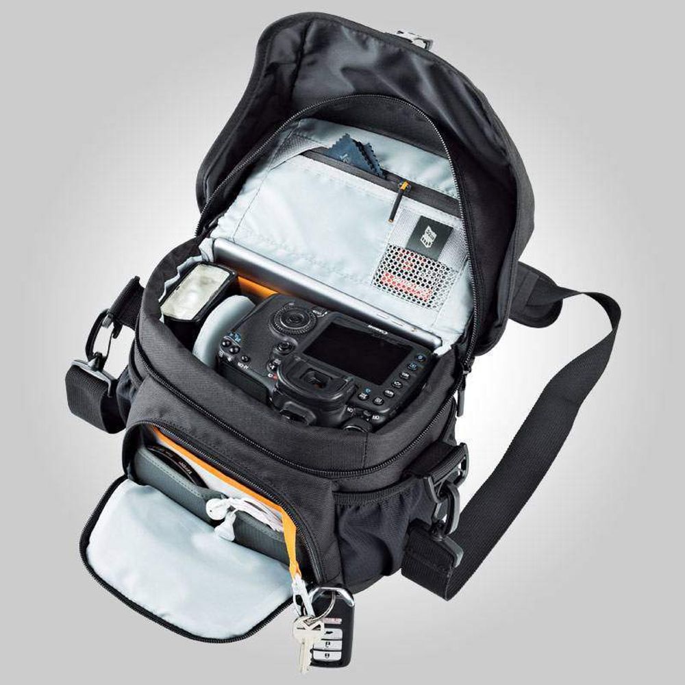 Lowepro Nova 160 AW II Black