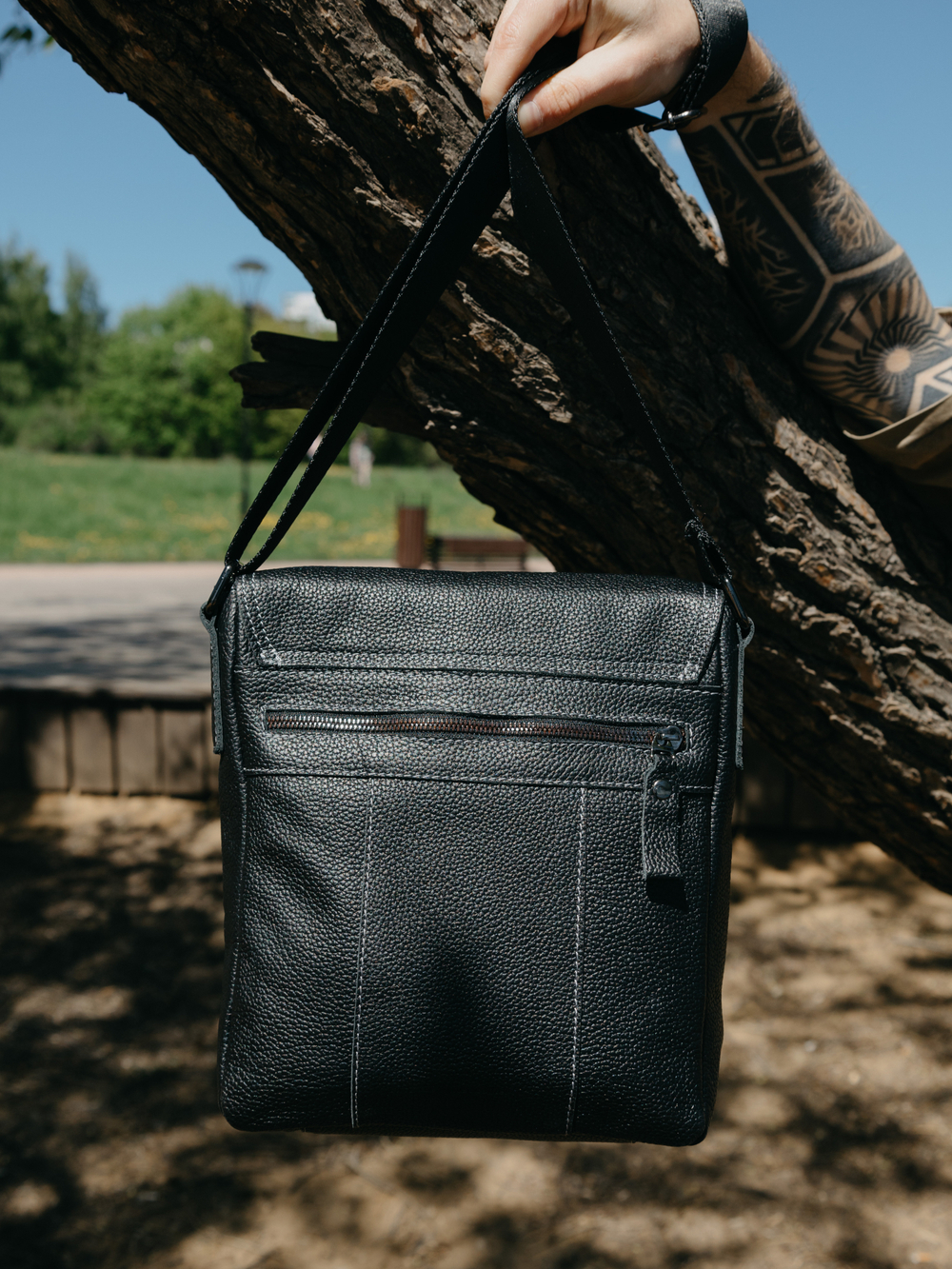 Кожаная мужская сумка