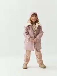 Парка демисезонная с меховым воротником "Зефир"