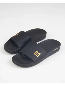 Эргономичные спортивные тапочки