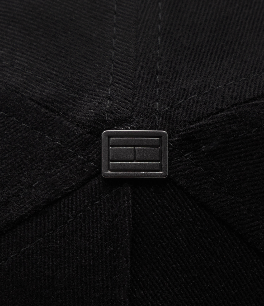 Кепка Tommy Hilfiger - черный(AM0AM11486)