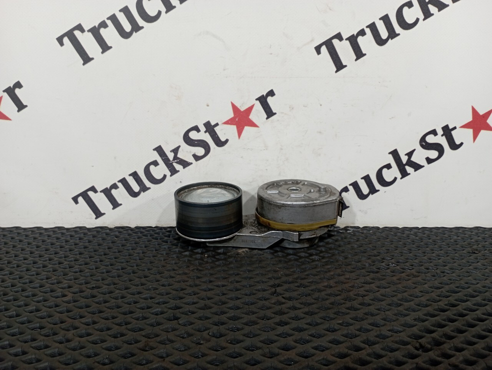 Ролик-натяжитель