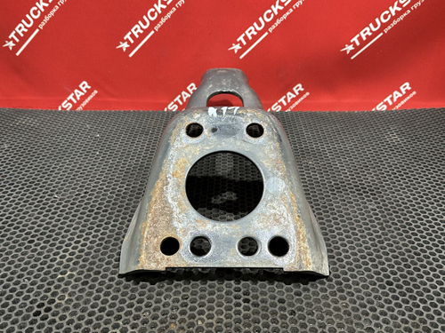 Кронштейн амортизатора переднего верхний