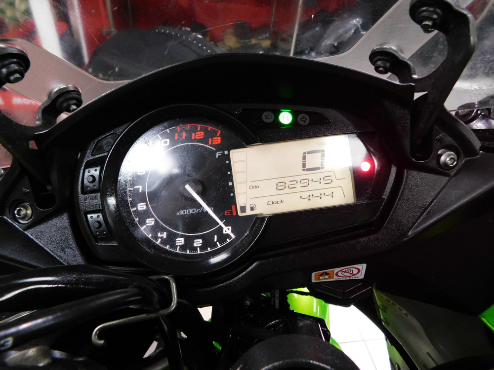 Kawasaki ninja 1000 jkazxt00GGA004603