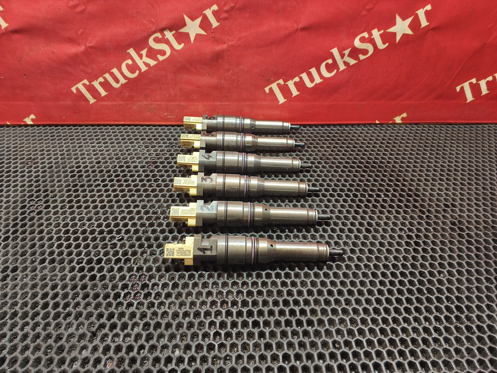 Комплект форсунок топливных 2020г