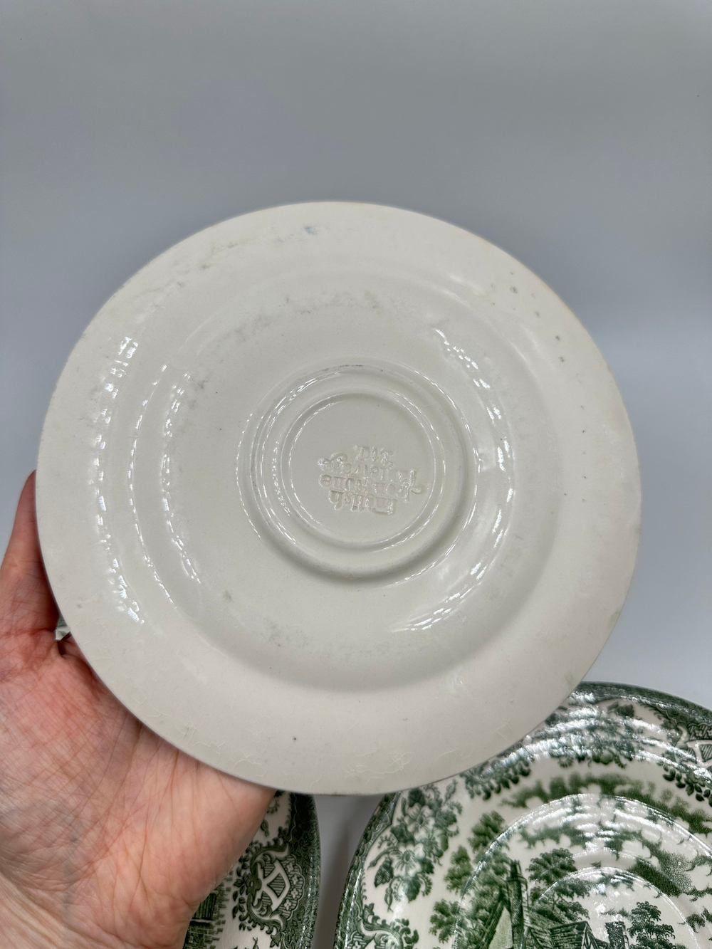 Блюдце English Ironstone
