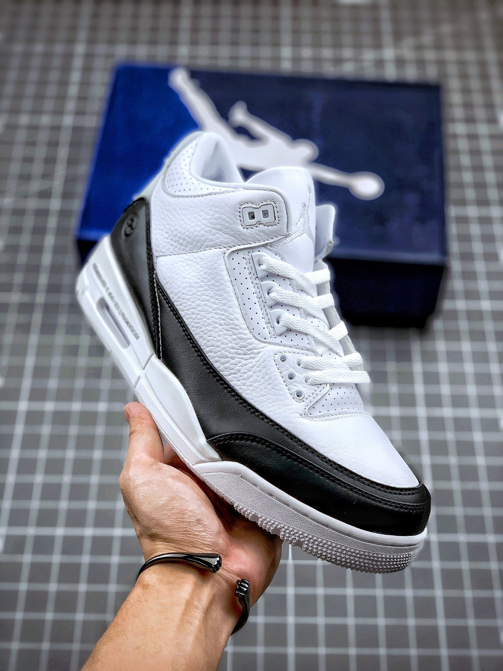 AIR JORDAN 3 SP