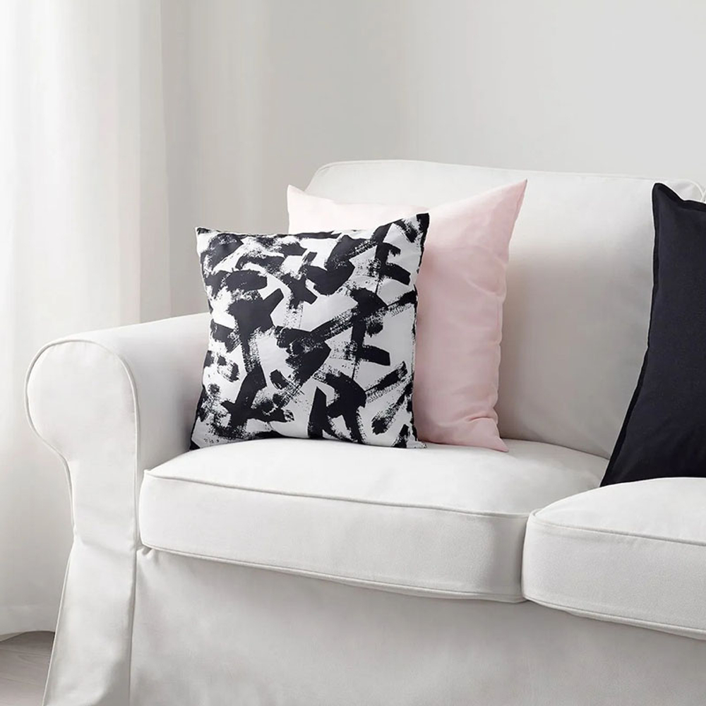 TURILL Подушка, белый/черный 35x35 см