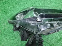 Битая Фара правая Mazda CX-5 2 (2017-2021) LED